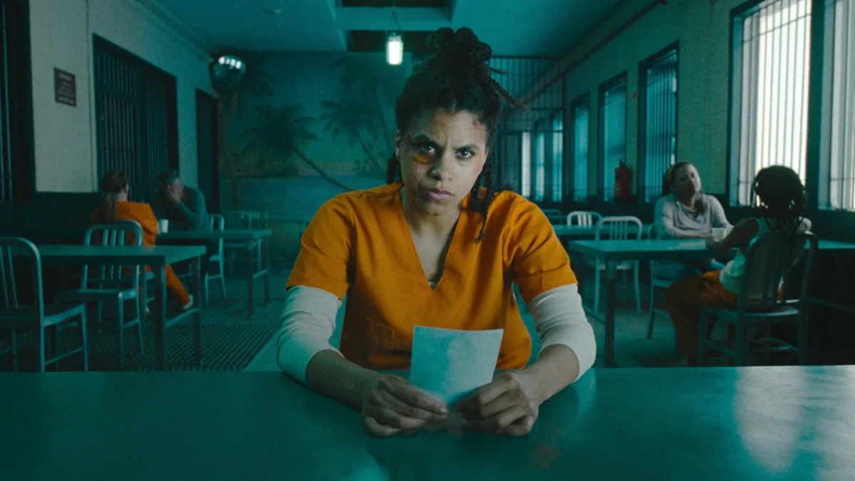 Zazie Beetz weigert rubberen protheses in 'They Will Kill You' voor een natuurlijker uiterlijk