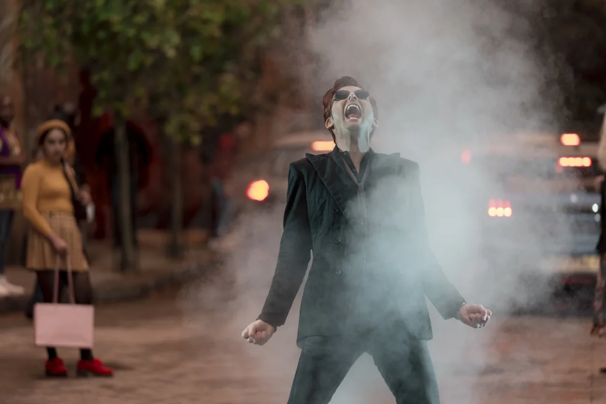'Good Omens' krijgt afsluitende aflevering van negentig minuten op Prime Video na drie jaar wachten