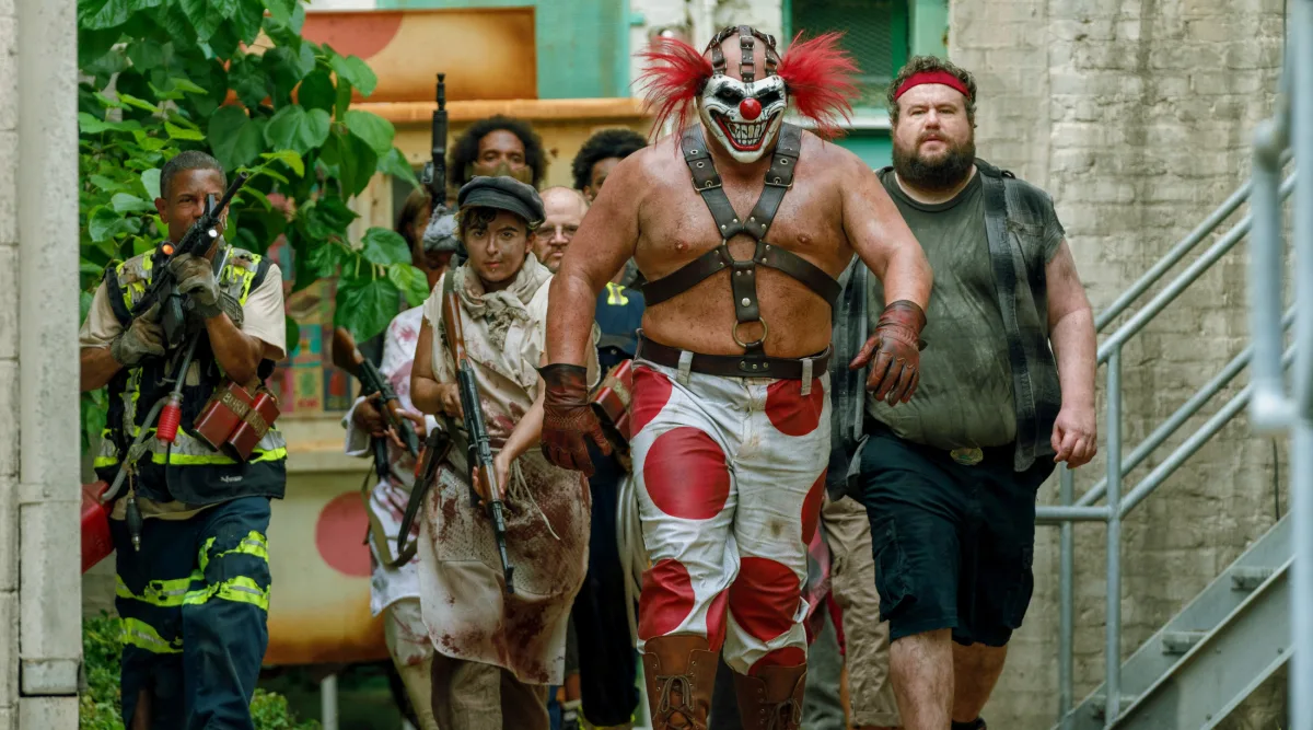 Mike Mitchell bevestigt dat hij niet terugkeert als Stu in seizoen drie van 'Twisted Metal'