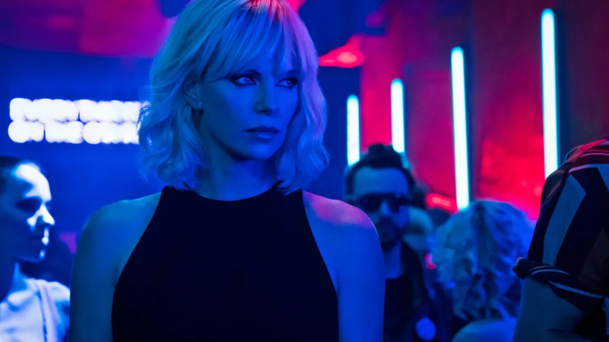 Charlize Theron bekritiseert Timothée Chalamet om zijn opmerkingen over opera en ballet