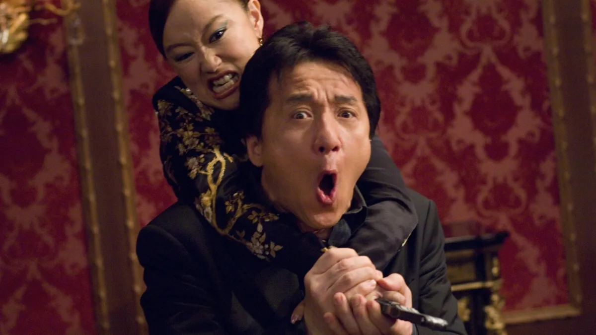 Jackie Chan geeft zijn fortuin van $ 400 miljoen weg aan goede doelen en onterft zijn zoon Jaycee