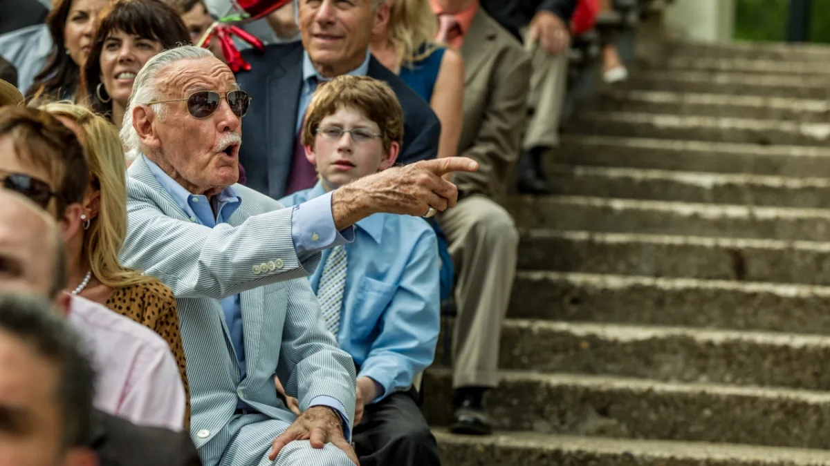 Stan Lee keert terug in nieuwe AI-projecten dankzij technologiebedrijf ElevenLabs