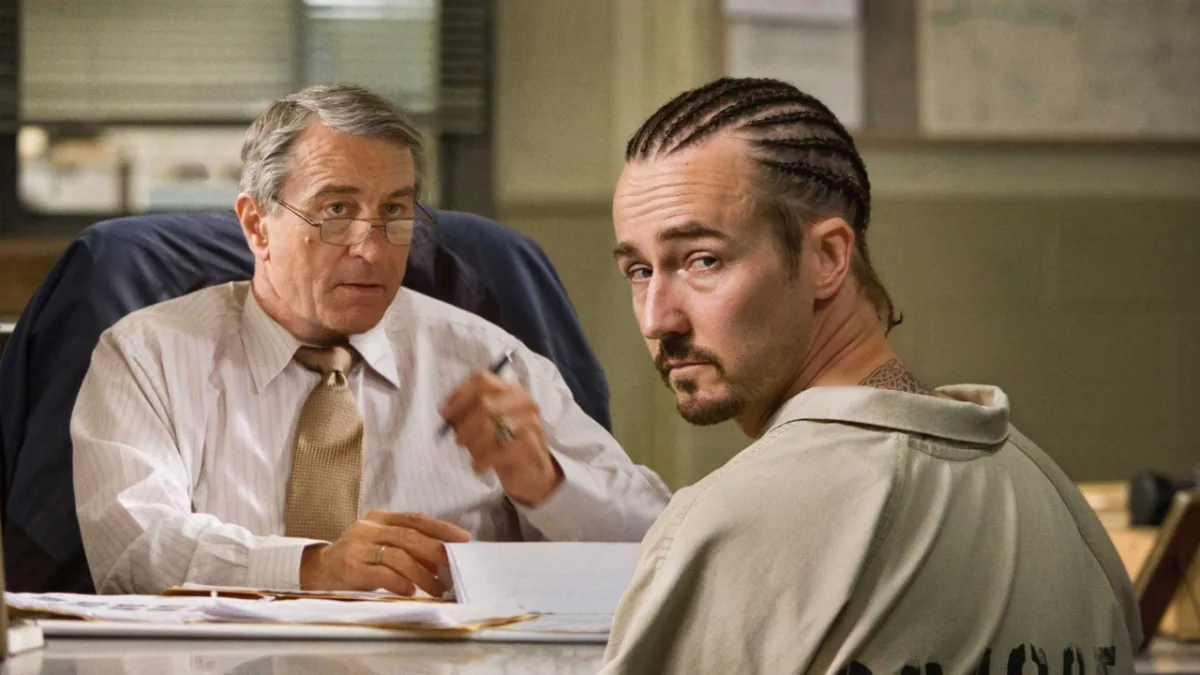 Edward Norton prijst Robert De Niro om zijn acteerwerk en beschrijft hem als 'vreemd'