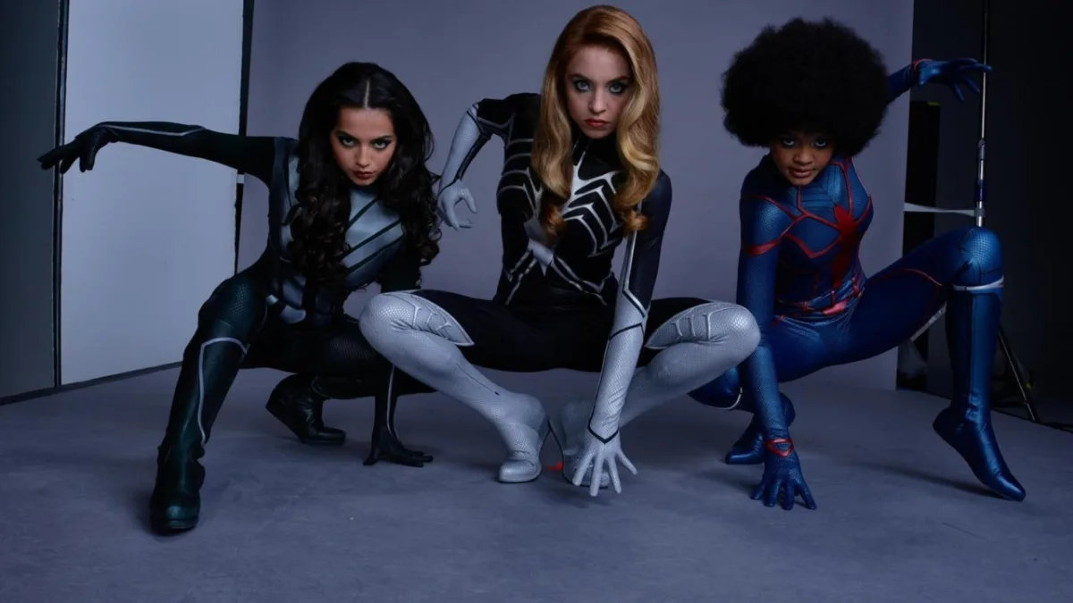 Sydney Sweeney plaatst foto als Wonder Woman en trekt aandacht voor mogelijke rol in DC Universe