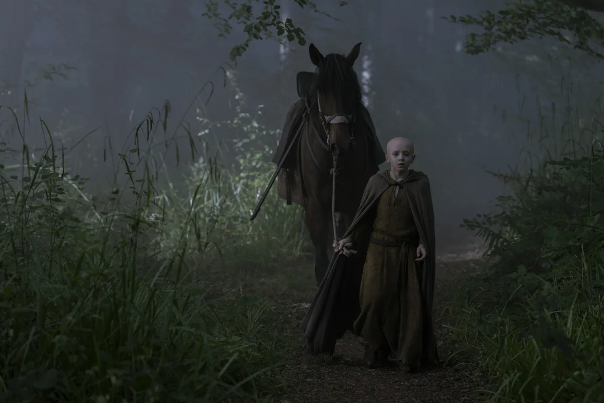 Dexter Sol Ansell toont zich voor de nieuwe opnames van seizoen 2 van 'A Knight of the Seven Kingdoms'