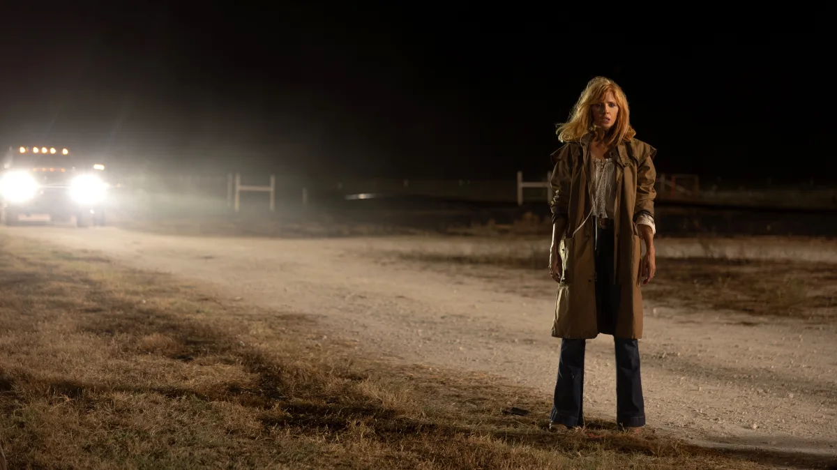 Paramount onthult eerste beelden van spin-off Dutton Ranch met Beth en Rip na Yellowstone