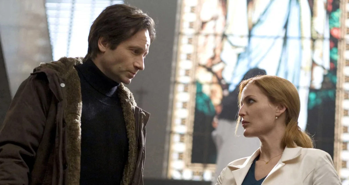 Himesh Patel reageert op kritiek van fans over afwezigheid van Mulder en Scully in Disney+ reboot van The X-Files